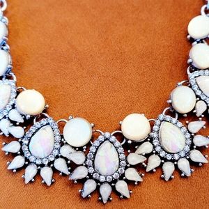 Necklace-Silvertone-Opalesque Imitation Crystals with Rhinestones Hallo Center